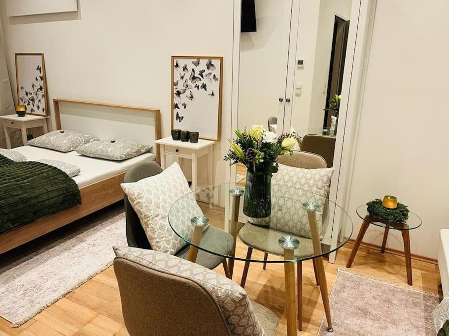 Gemuetliches Studio Apartment Viena Exterior foto